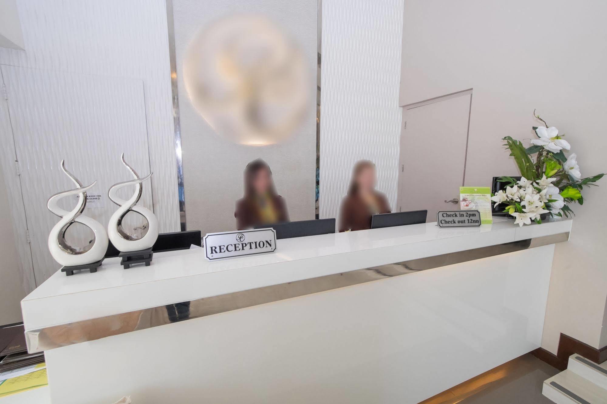 Zen Rooms Valdez Street آنغلوس المظهر الخارجي الصورة