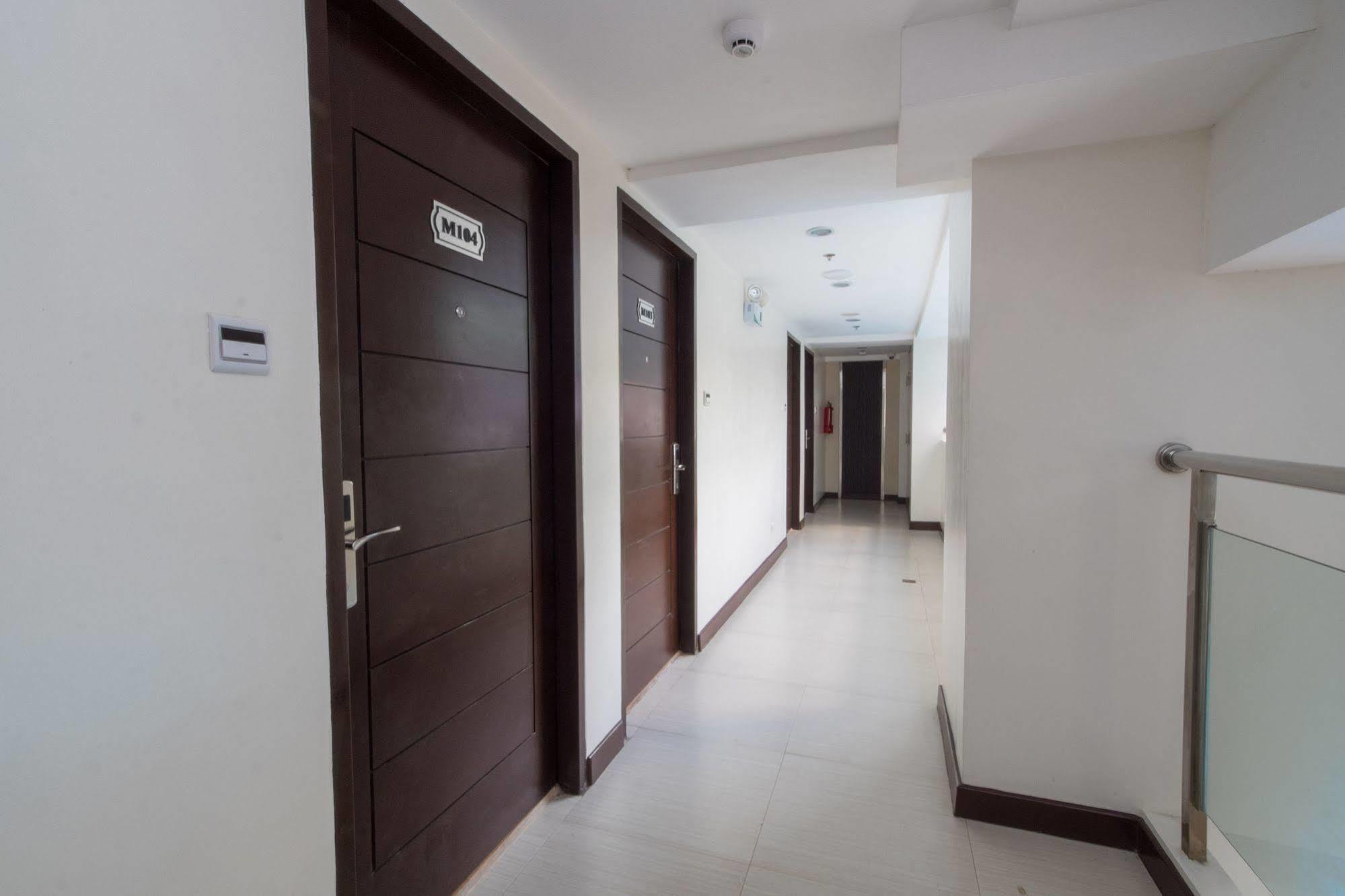 Zen Rooms Valdez Street آنغلوس المظهر الخارجي الصورة