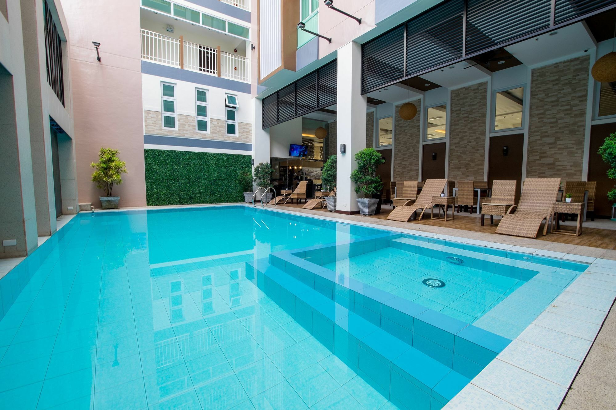 Zen Rooms Valdez Street آنغلوس المظهر الخارجي الصورة